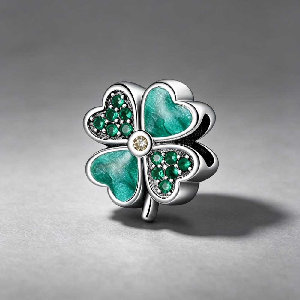 NOVO Pingente de Trevo de Quat - Red Clover Flower avaliação e preço